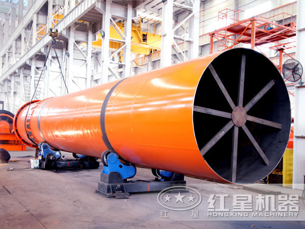 石油焦烘干機(jī)生產(chǎn)車(chē)間