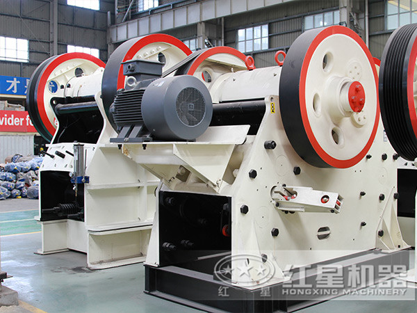 石頭顎式碎石機(jī)