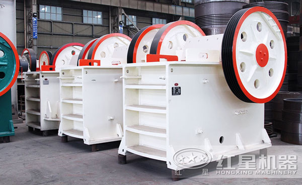 進(jìn)料口150X250mm的顎式破碎機(jī)一臺(tái)多少錢(qián)