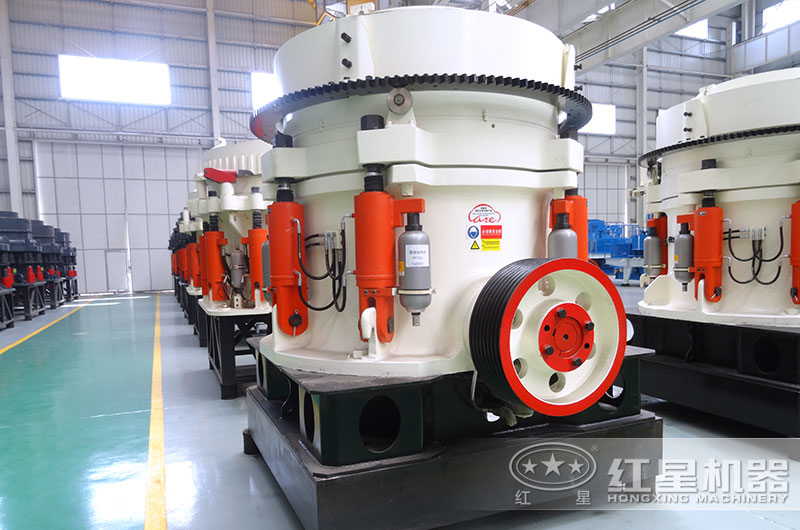 破鵝卵石用什么破碎機(jī)好？（內(nèi)含鵝卵石破碎石子視頻）