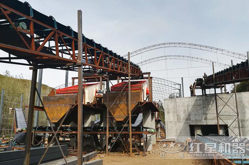 一噸原石出多少噸12、13石子？都需要哪些石子碎石機(jī)設(shè)備？